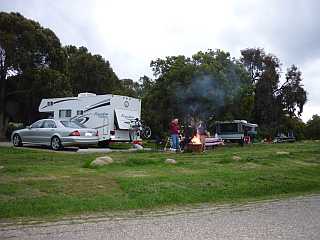El Capitain Campground guys waving